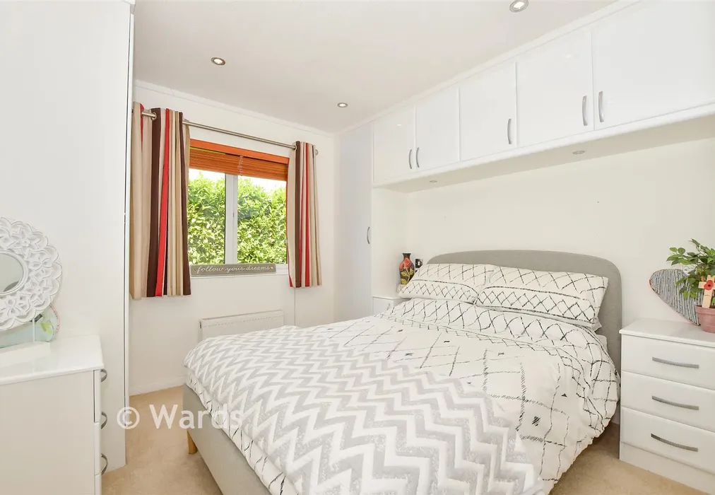 Bedroom 2 - Wateringbury Road, East Malling, Kent - Wards of Kent