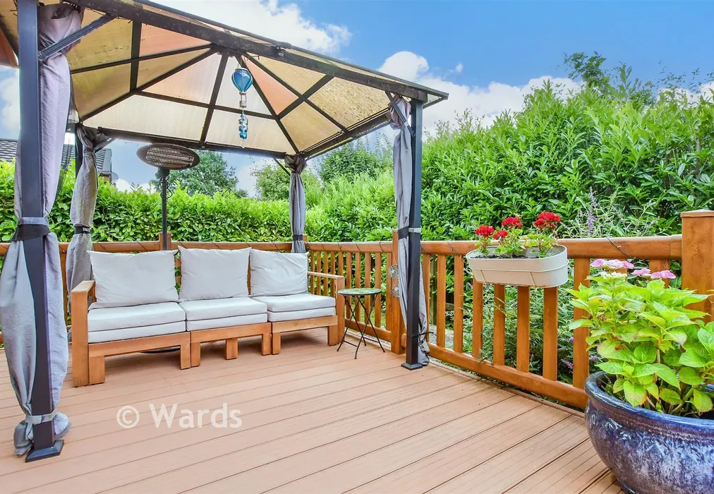 External Lifestyle Photograph - Wateringbury Road, East Malling, Kent - Wards of Kent