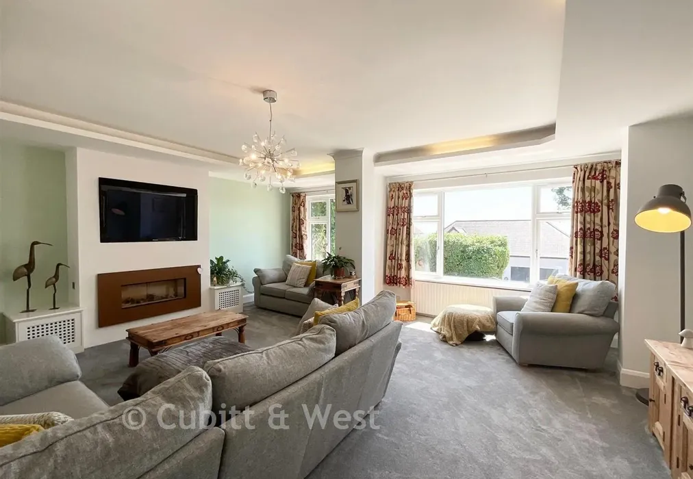 Living Room - Ring Road, Lancing, West Sussex - Wards of Kent