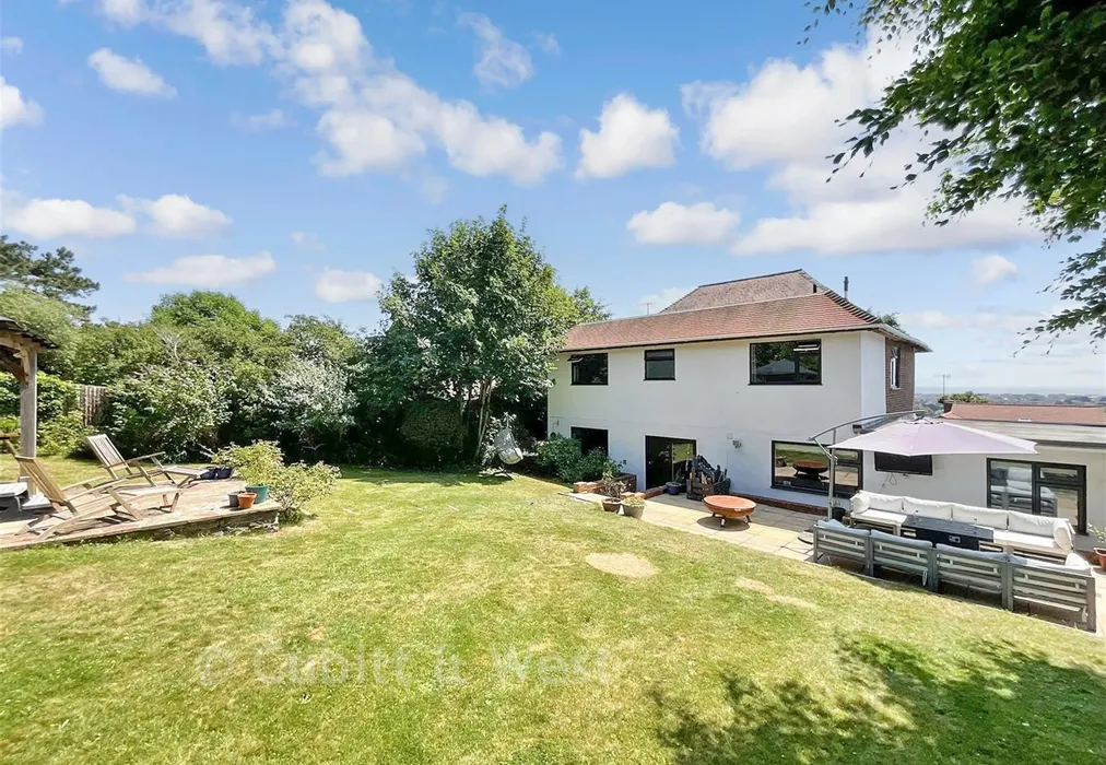 Garden 2** - Ring Road, Lancing, West Sussex - Wards of Kent