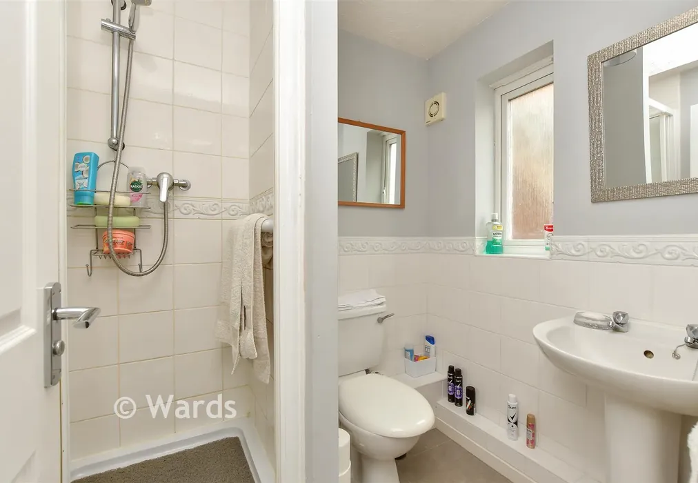 En-Suite Shower Room - Recreation Way, Sittingbourne, Kent - Wards of Kent