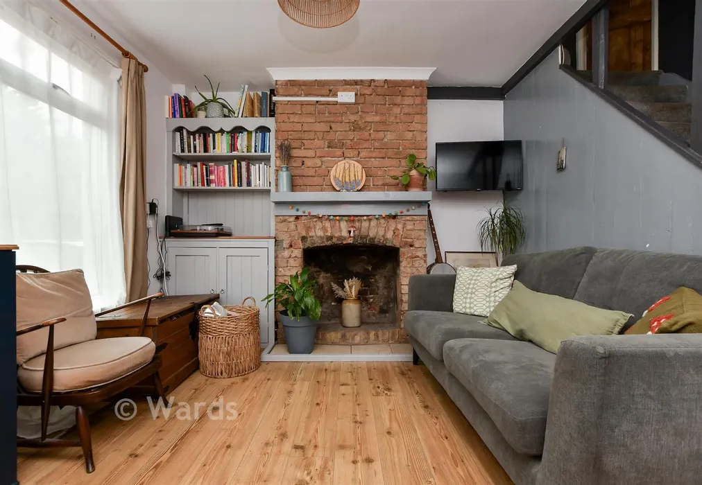 Lounge - Speke Road, Broadstairs, Kent - Wards of Kent