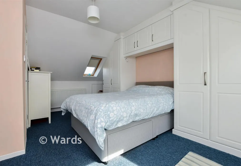 Bedroom 1 - Ethelbert Road, Birchington, Kent - Wards of Kent