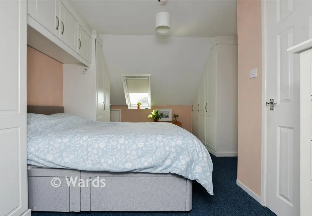 Bedroom 1 - Ethelbert Road, Birchington, Kent - Wards of Kent