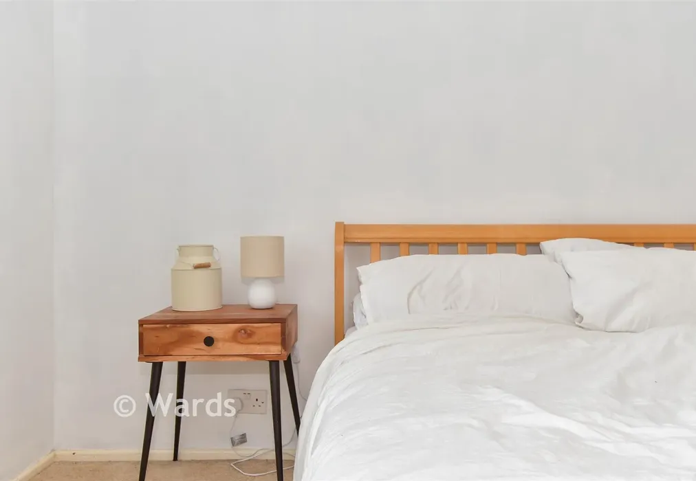 Internal Lifestyle Photograph - Mill View, Woodchurch, Ashford, Kent - Wards of Kent