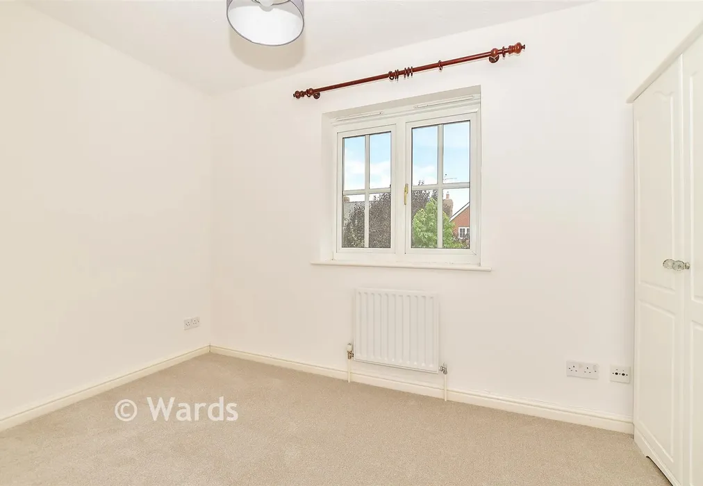 Bedroom 3 - Barn Meadow, Staplehurst, Kent - Wards of Kent