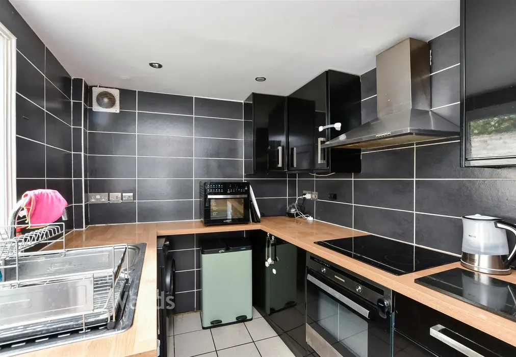 Kitchen - Margate Road, Ramsgate, Kent - Wards of Kent