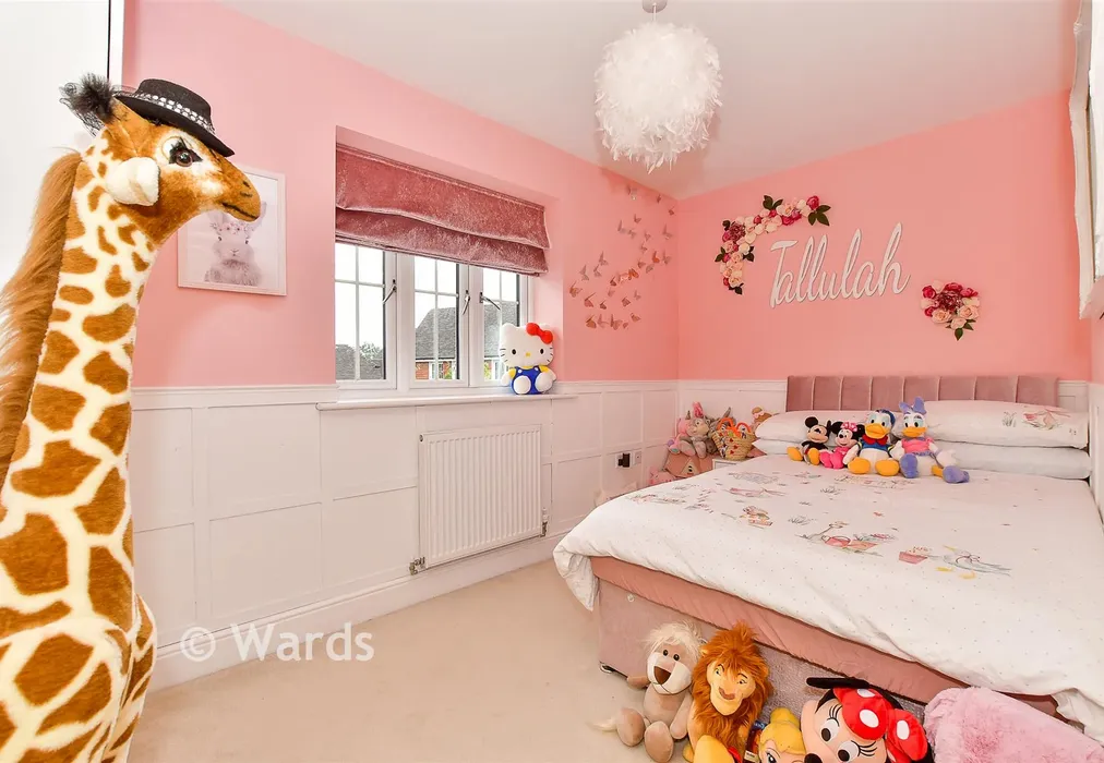 Bedroom 4 - Carpenters Lane, Hadlow, Tonbridge, Kent - Wards of Kent