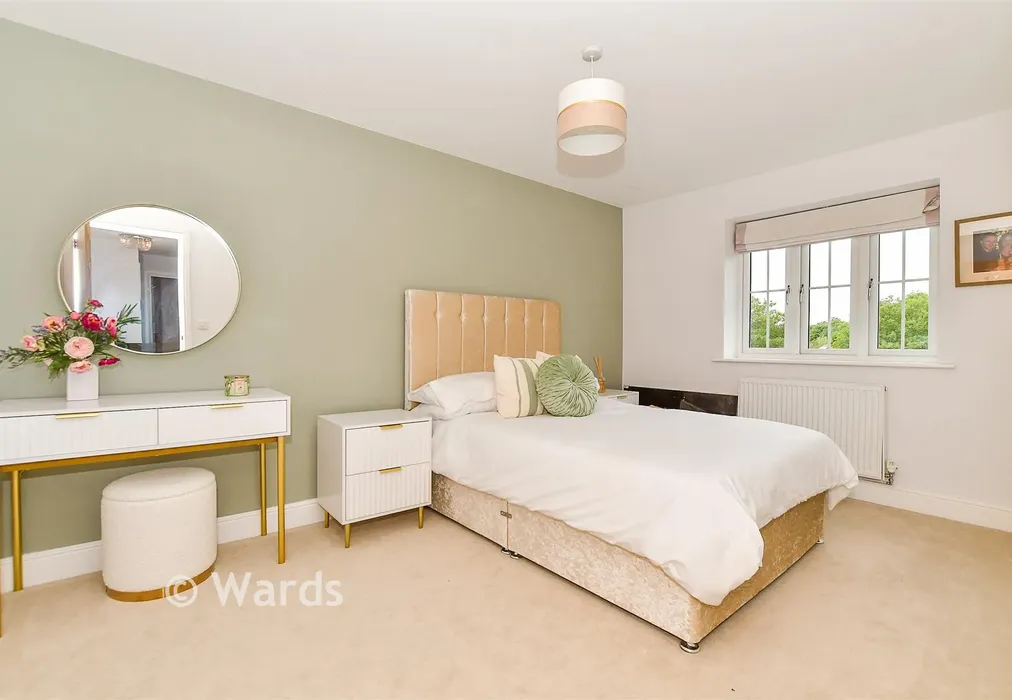 Bedroom 2 - Carpenters Lane, Hadlow, Tonbridge, Kent - Wards of Kent