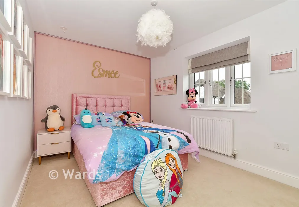 Bedroom 3 - Carpenters Lane, Hadlow, Tonbridge, Kent - Wards of Kent