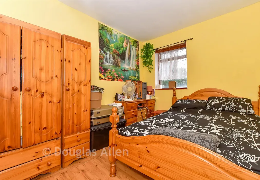 Bedroom 2 - Kitchener Road, Walthamstow - Wards of Kent