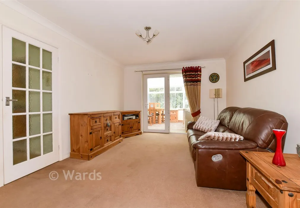 Lounge - Hampton Gardens, Herne Bay, Kent - Wards of Kent