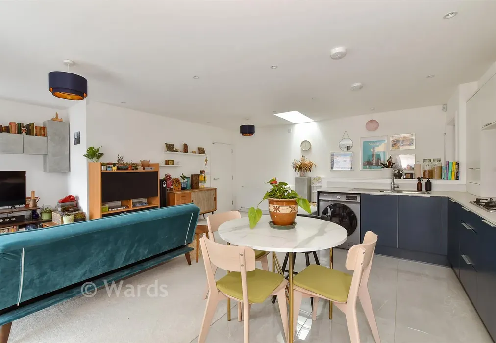 Lounge/Kitchen/ Diner - Tyler Walk, Canterbury, Kent - Wards of Kent