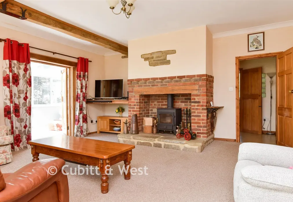 Lounge - Downland Road, Woodingdean, Brighton, East Sussex - Wards of Kent