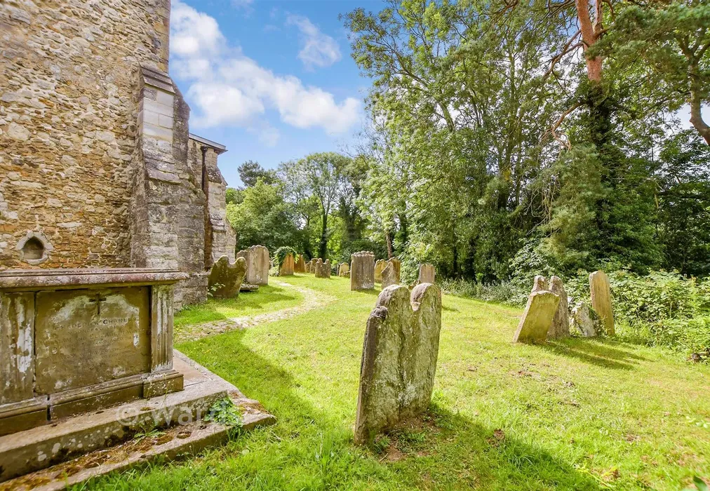 Surrounding Area - High Street, Yalding, Kent - Wards of Kent