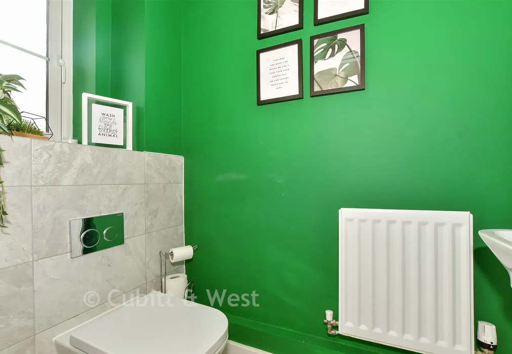 Cloakroom - Brewers Way, Faygate, Horsham, West Sussex - Wards of Kent