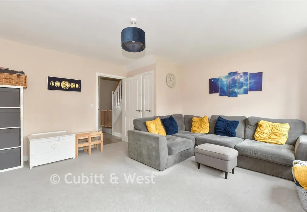 Lounge - Brewers Way, Faygate, Horsham, West Sussex - Wards of Kent