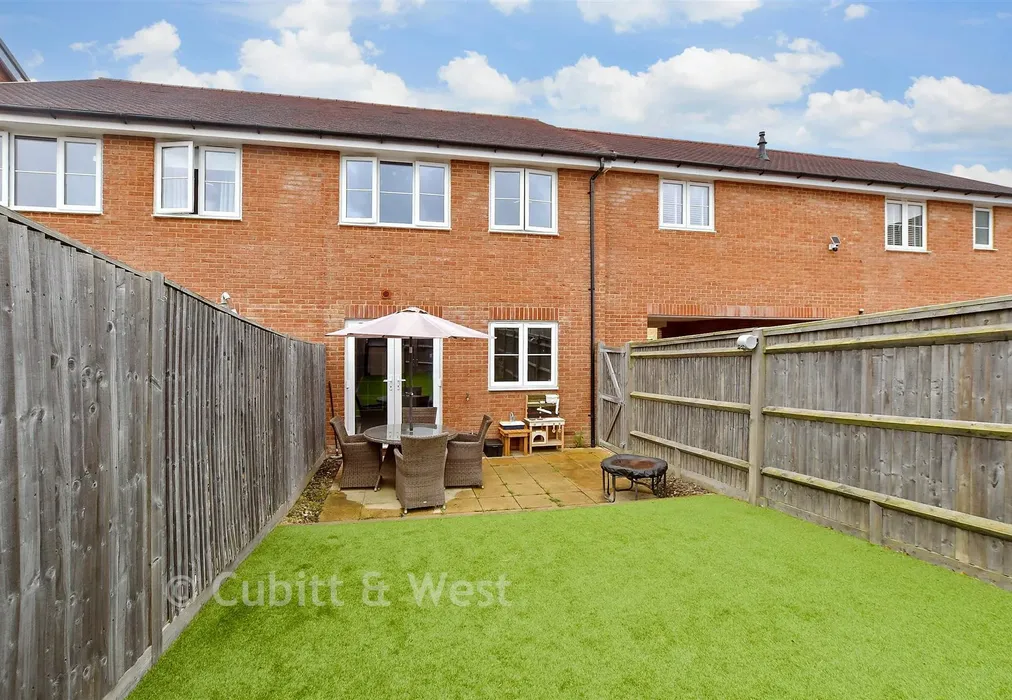 Rear Elevation - Brewers Way, Faygate, Horsham, West Sussex - Wards of Kent
