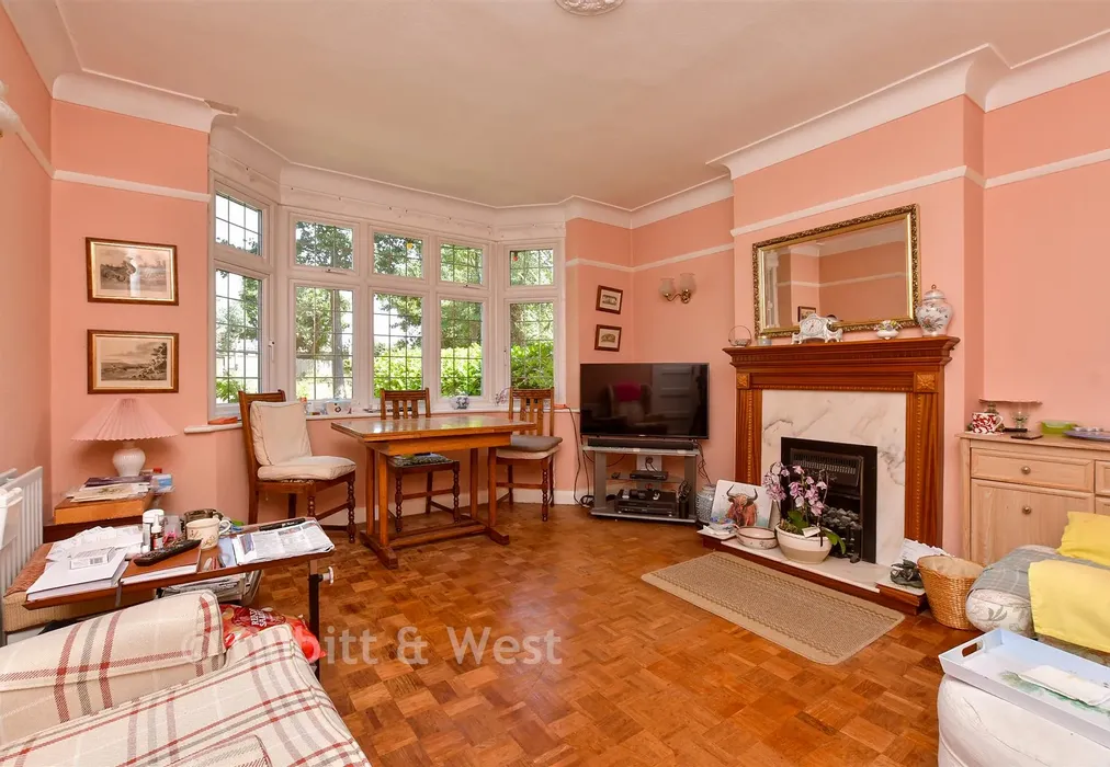 Dining Room - Shirley Church Road, Croydon, Surrey - Wards of Kent