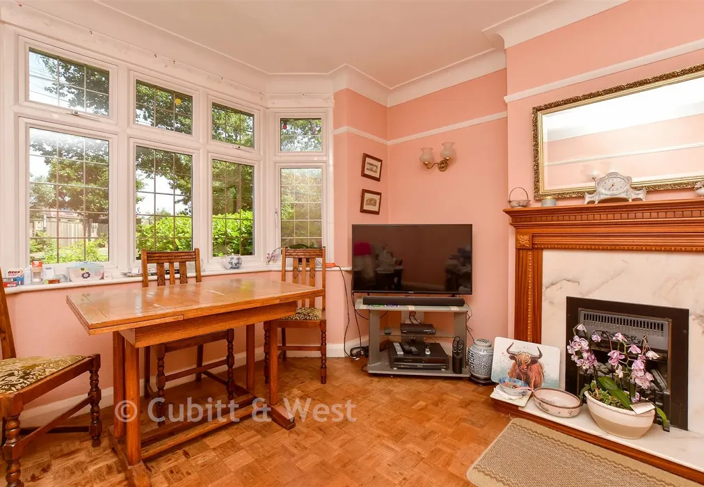 Dining Room - Shirley Church Road, Croydon, Surrey - Wards of Kent