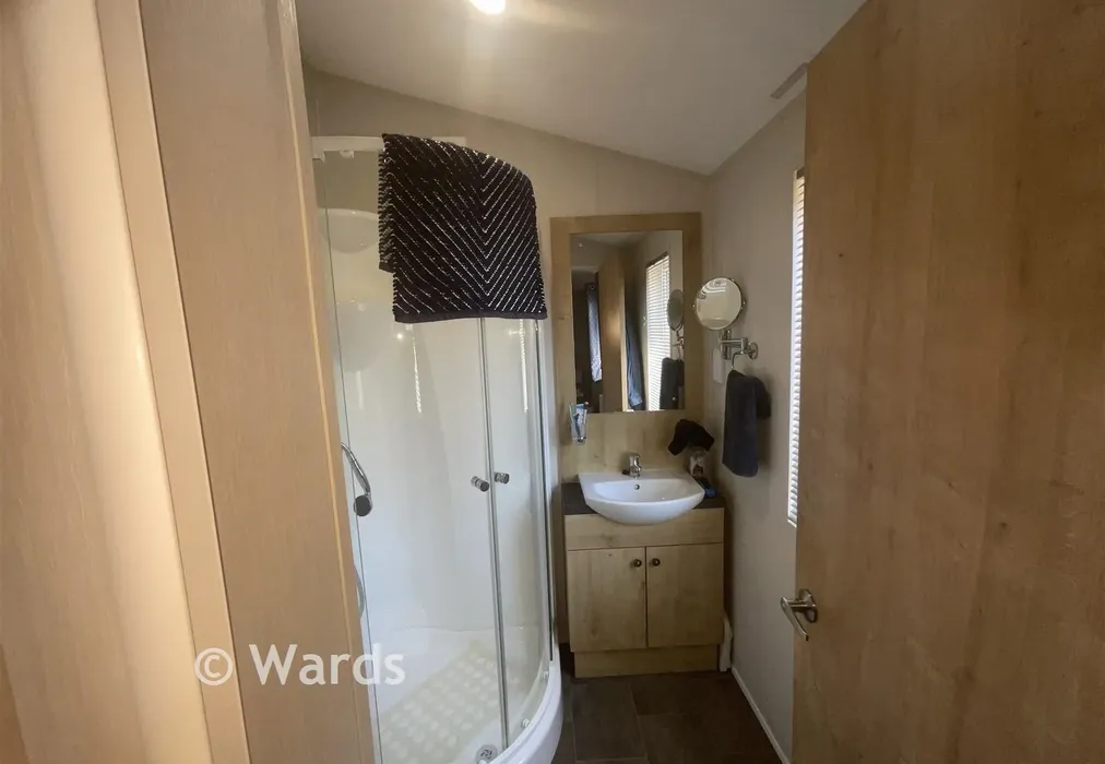 Ensuite Shower Room - Manston Court Road, Margate, Kent - Wards of Kent