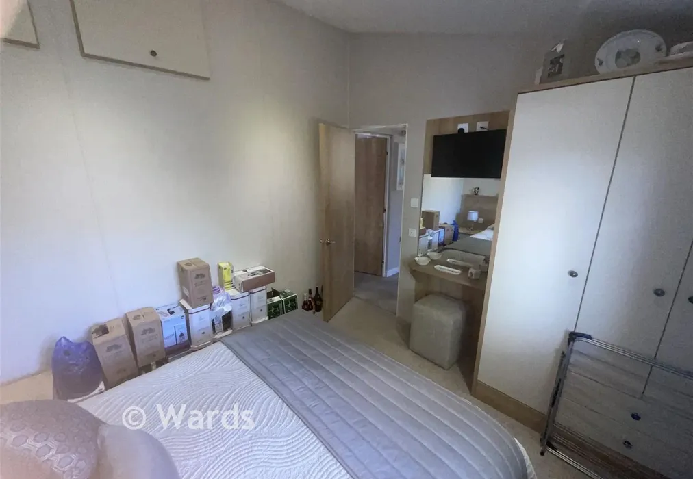 Bedroom 2 - Manston Court Road, Margate, Kent - Wards of Kent