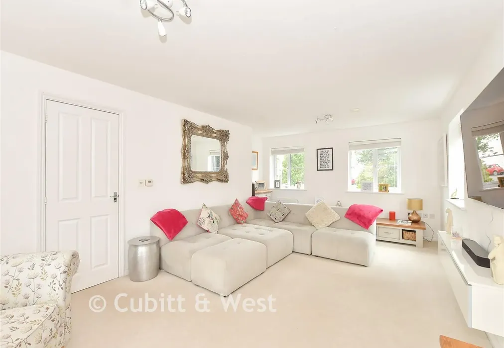 Lounge. - Cedar Avenue, Haywards Heath, West Sussex - Wards of Kent