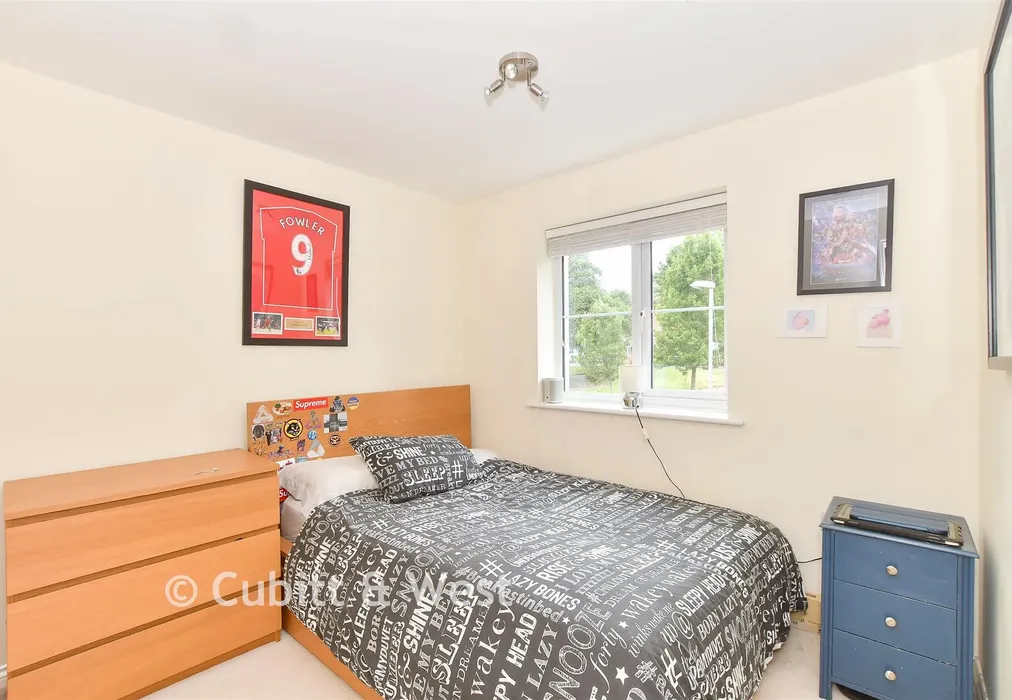 Bedroom 3 - Cedar Avenue, Haywards Heath, West Sussex - Wards of Kent