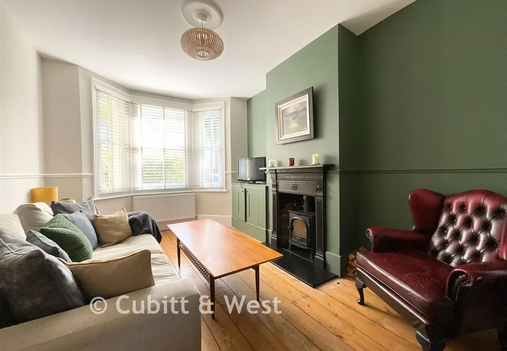 Lounge - Ashdown Road, Worthing, West Sussex - Wards of Kent