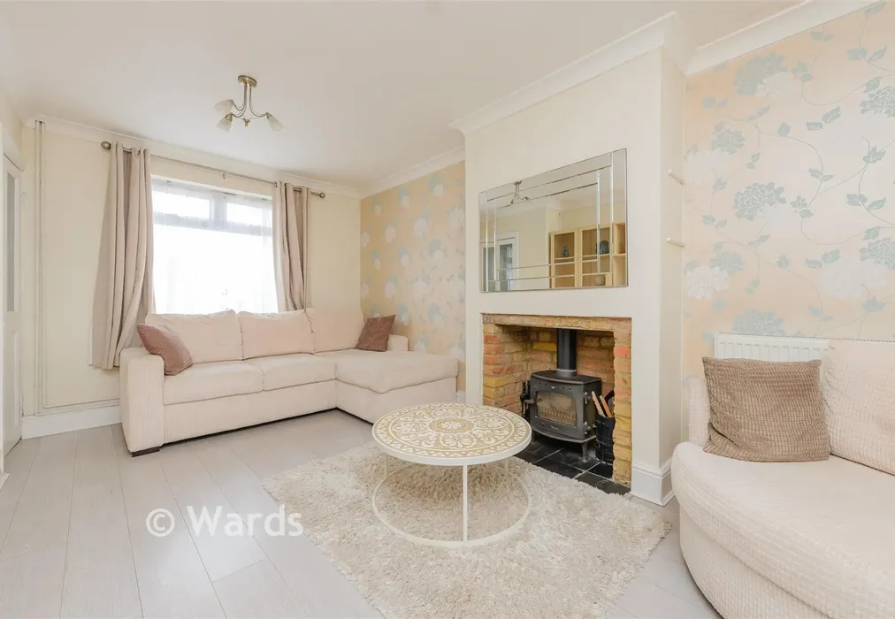 Lounge - Maple Road, Dartford, Kent - Wards of Kent