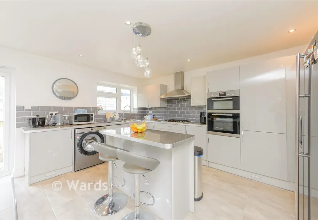 Kitchen/Diner - Maple Road, Dartford, Kent - Wards of Kent