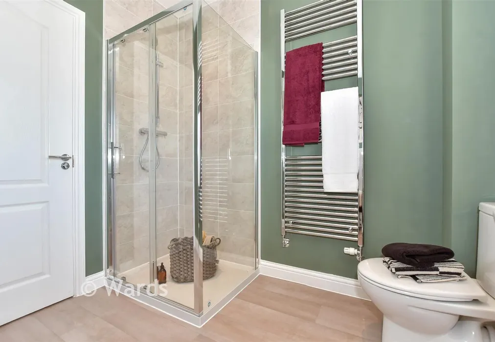 Bathroom - The Maxwell, Wellington Gardens, Cross Road, Walmer, Kent - Wards of Kent