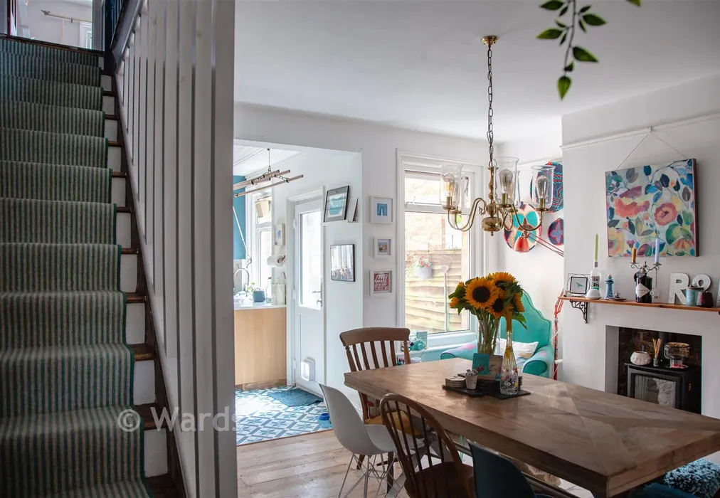Internal Lifestyle - St. Leonard's Road, Hythe, Kent - Wards of Kent