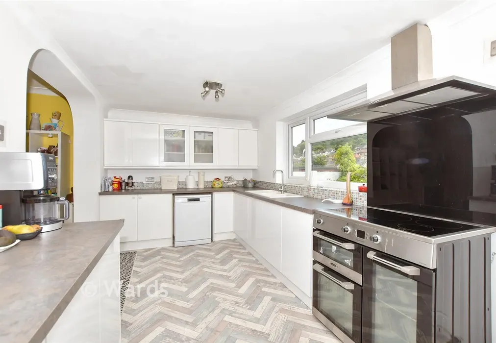 Kitchen - Folkestone Road, Dover, Kent - Wards of Kent