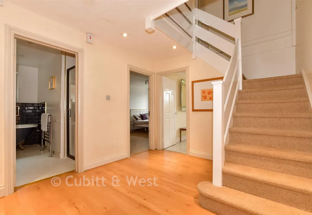 Hallway - Jolesfield, Partridge Green, West Sussex - Wards of Kent