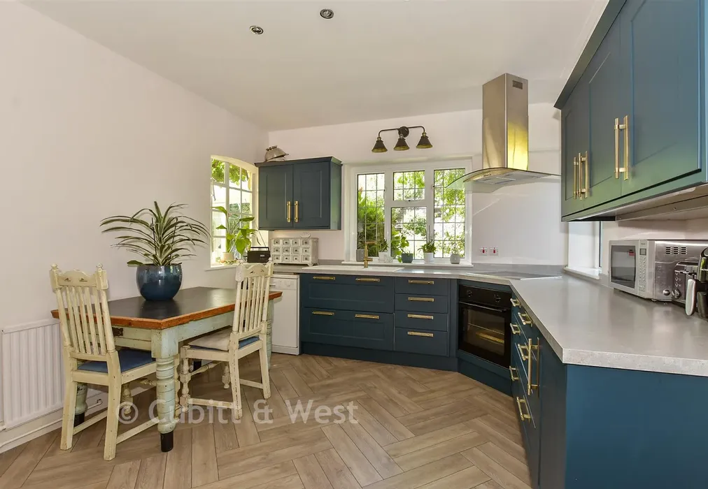 Kitchen - Moat Road, East Grinstead, West Sussex - Wards of Kent