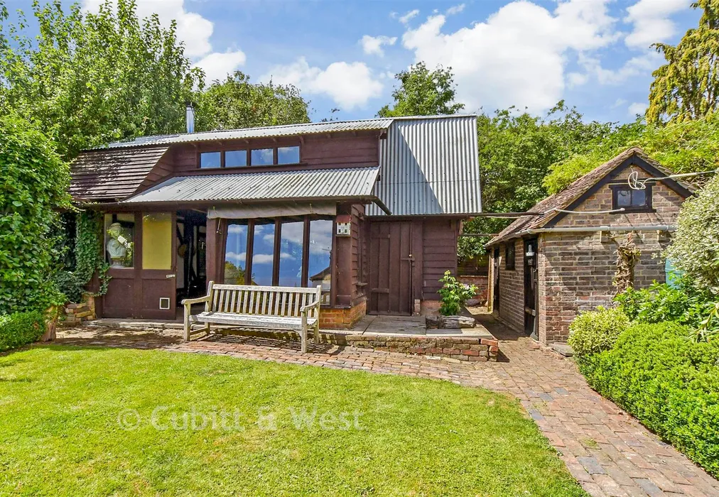 Workshop/Outbuildings - Moat Road, East Grinstead, West Sussex - Wards of Kent