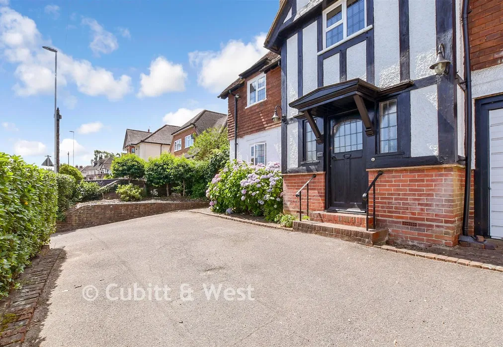 Driveway/Parking - Moat Road, East Grinstead, West Sussex - Wards of Kent