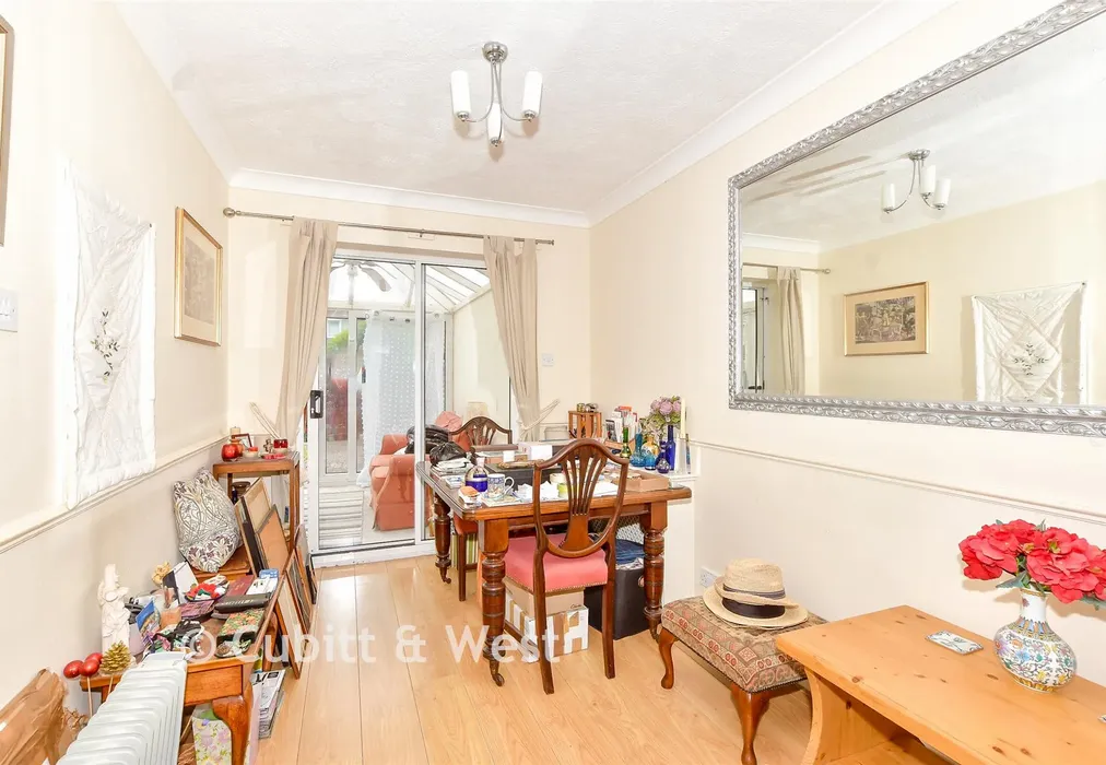 Sitting/Dining Room - Acorn Close, Selsey, Chichester, West Sussex - Wards of Kent