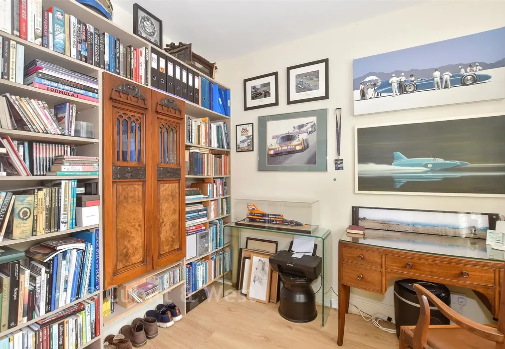 Study - Mill Lane, North Chailey, Lewes, East Sussex - Wards of Kent