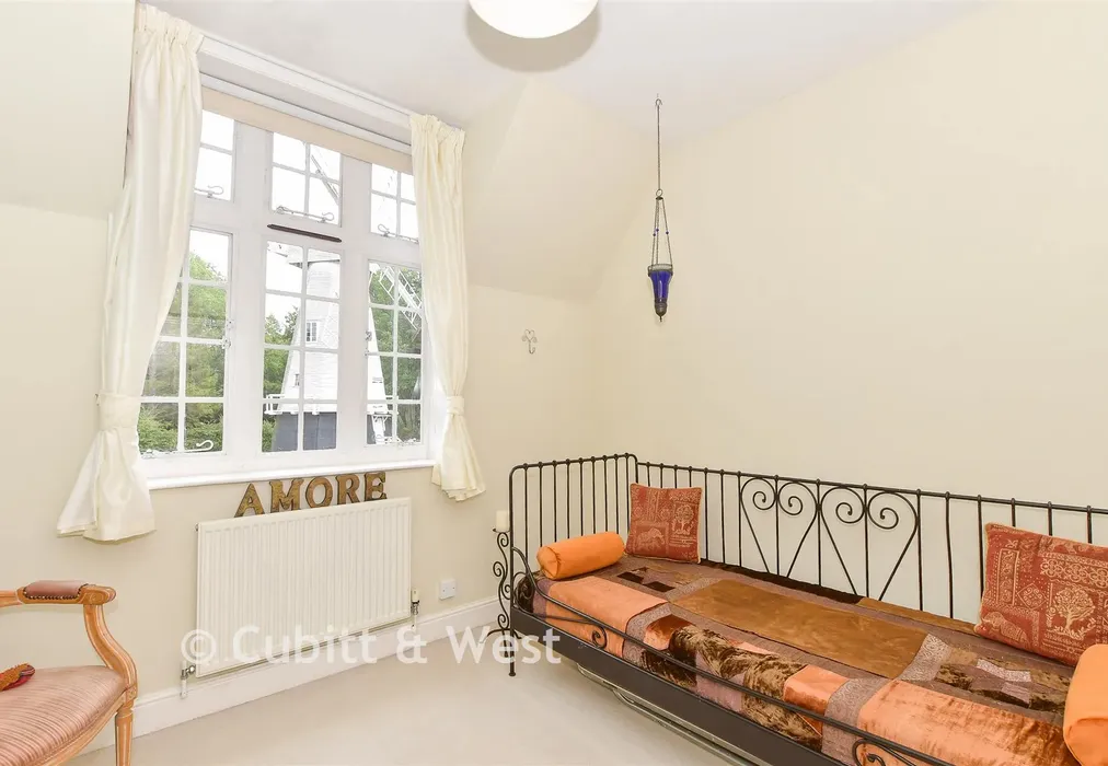 Bedroom 3 - Mill Lane, North Chailey, Lewes, East Sussex - Wards of Kent