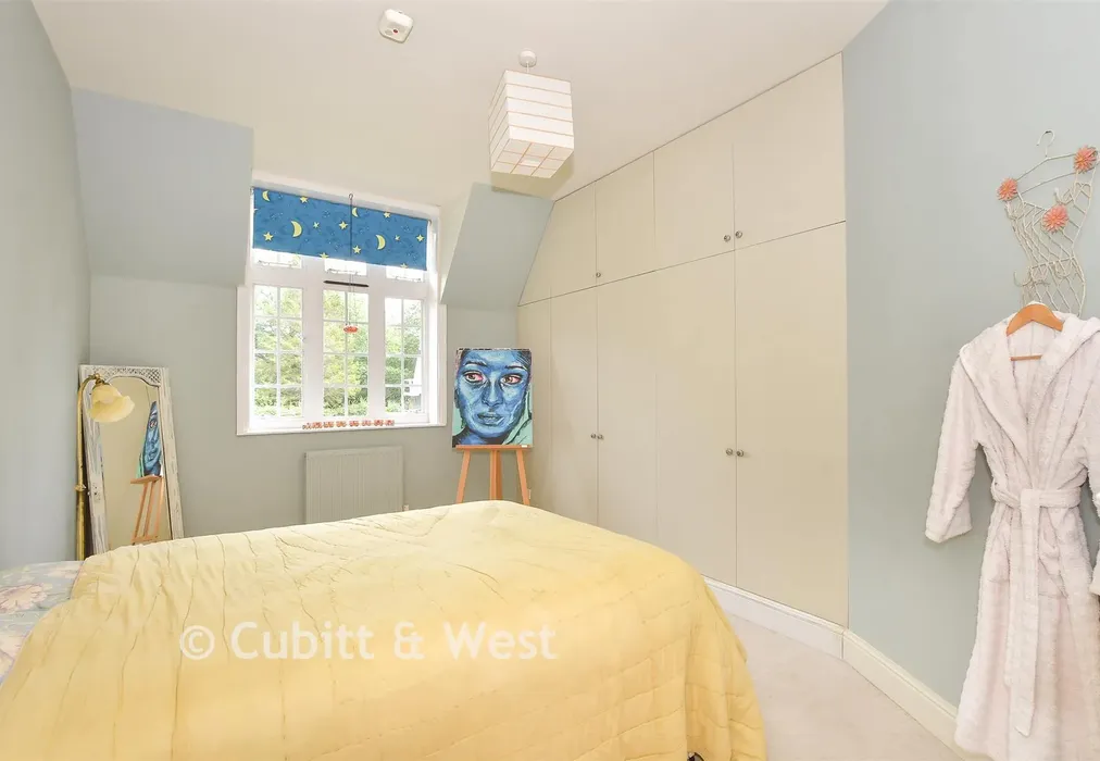 Bedroom 2 - Mill Lane, North Chailey, Lewes, East Sussex - Wards of Kent