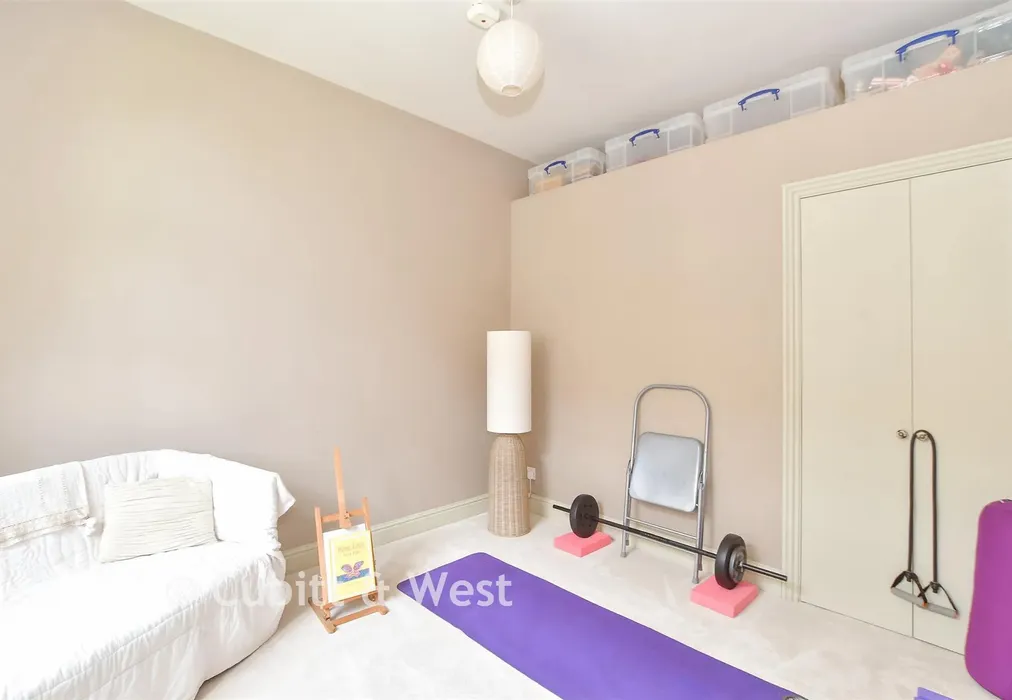 Bedroom 4 - Mill Lane, North Chailey, Lewes, East Sussex - Wards of Kent