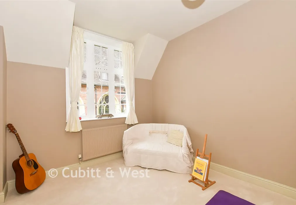 Bedroom 4 - Mill Lane, North Chailey, Lewes, East Sussex - Wards of Kent