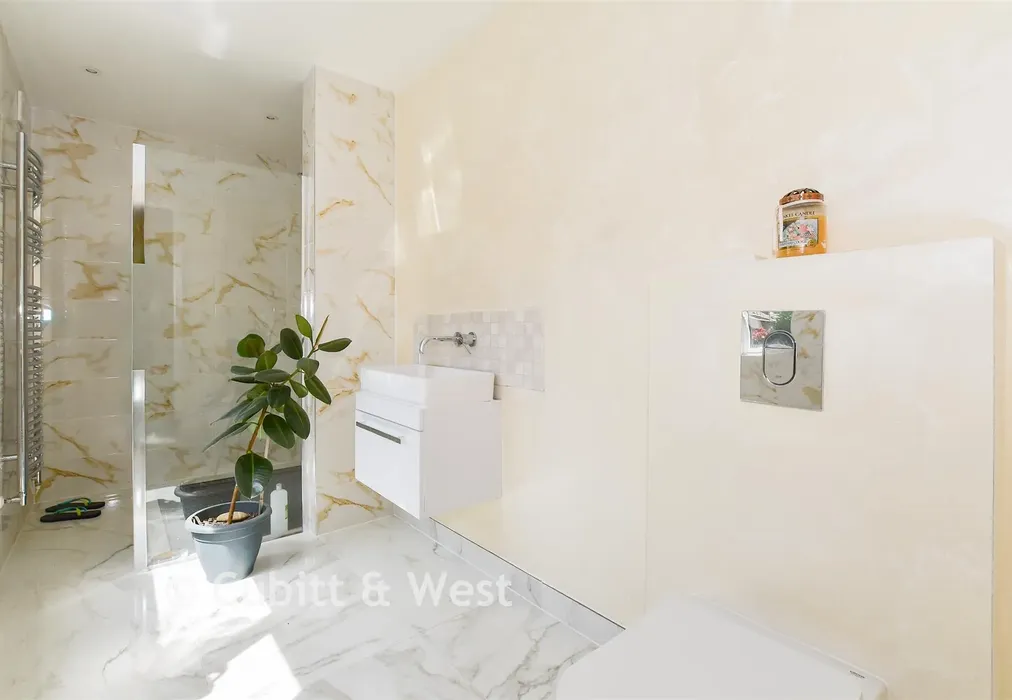 Shower Room - The Spinney, Pulborough, West Sussex - Wards of Kent