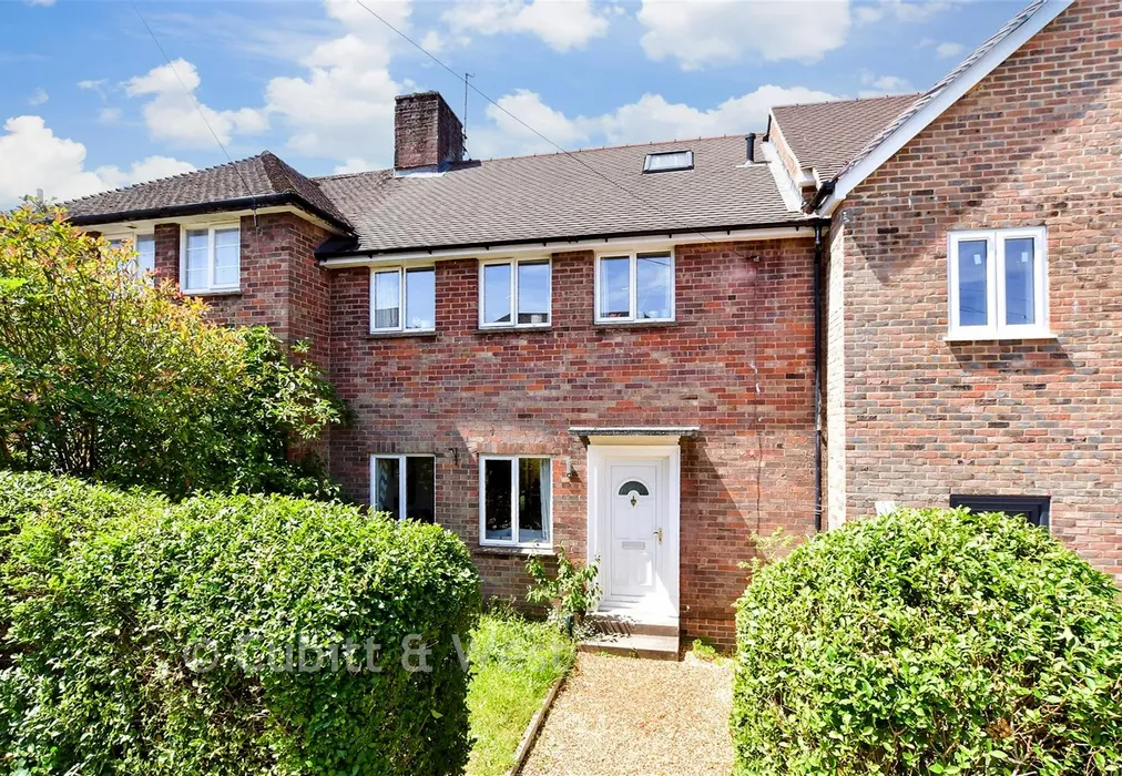 External (Web) - The Spinney, Pulborough, West Sussex - Wards of Kent