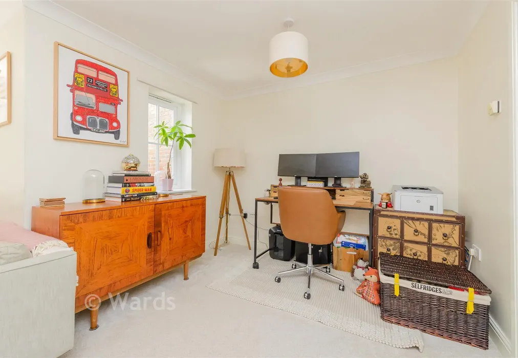 Lounge - Parsonage Bank, Eynsford, Kent - Wards of Kent
