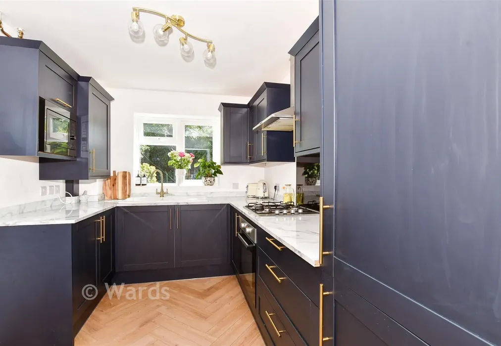 Kitchen - Thistledown, Weavering, Maidstone, Kent - Wards of Kent