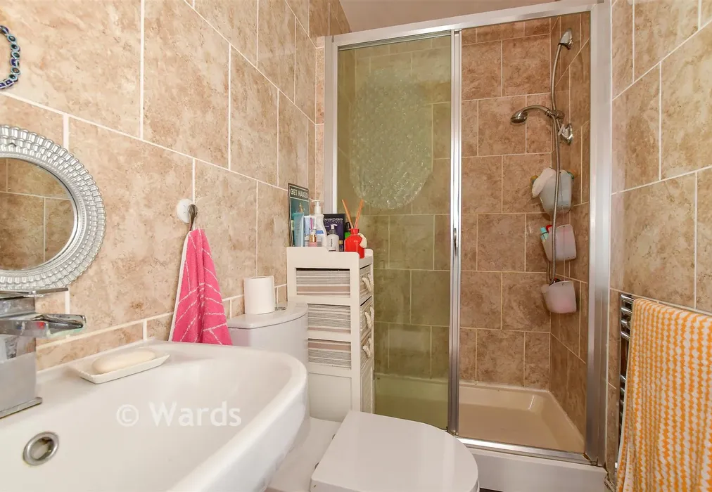 annex shower room - Sunnyhill Road, Herne Bay, Kent - Wards of Kent