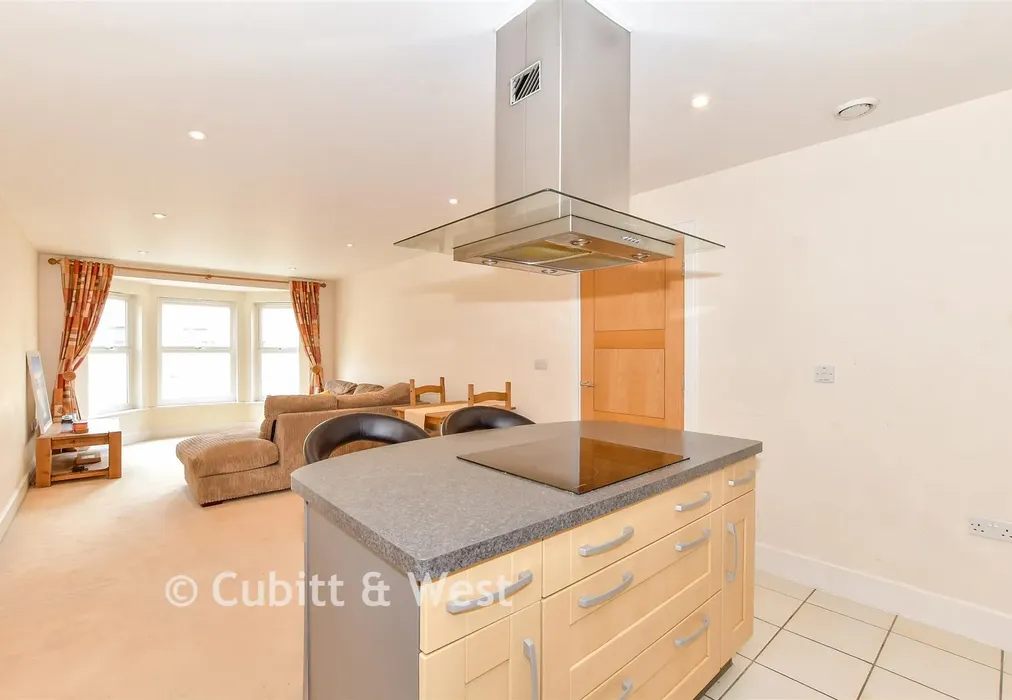 Sitting Room/Kitchen/Dining - St. Agnes Place, Chichester, West Sussex - Wards of Kent